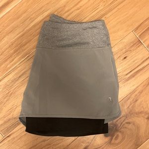 Mpg Running Shorts - Size xs